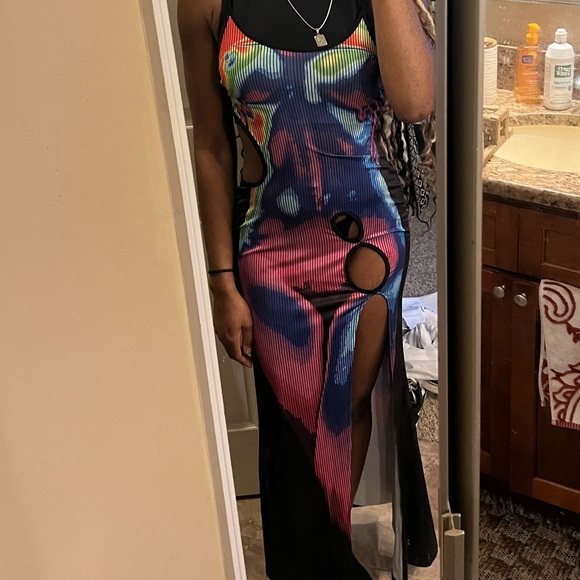 CAPE CLIQUE Spaghetti Strap Cut Out Waist Split Side Crew Neck Bodycon Dress - Picture 6 of 6